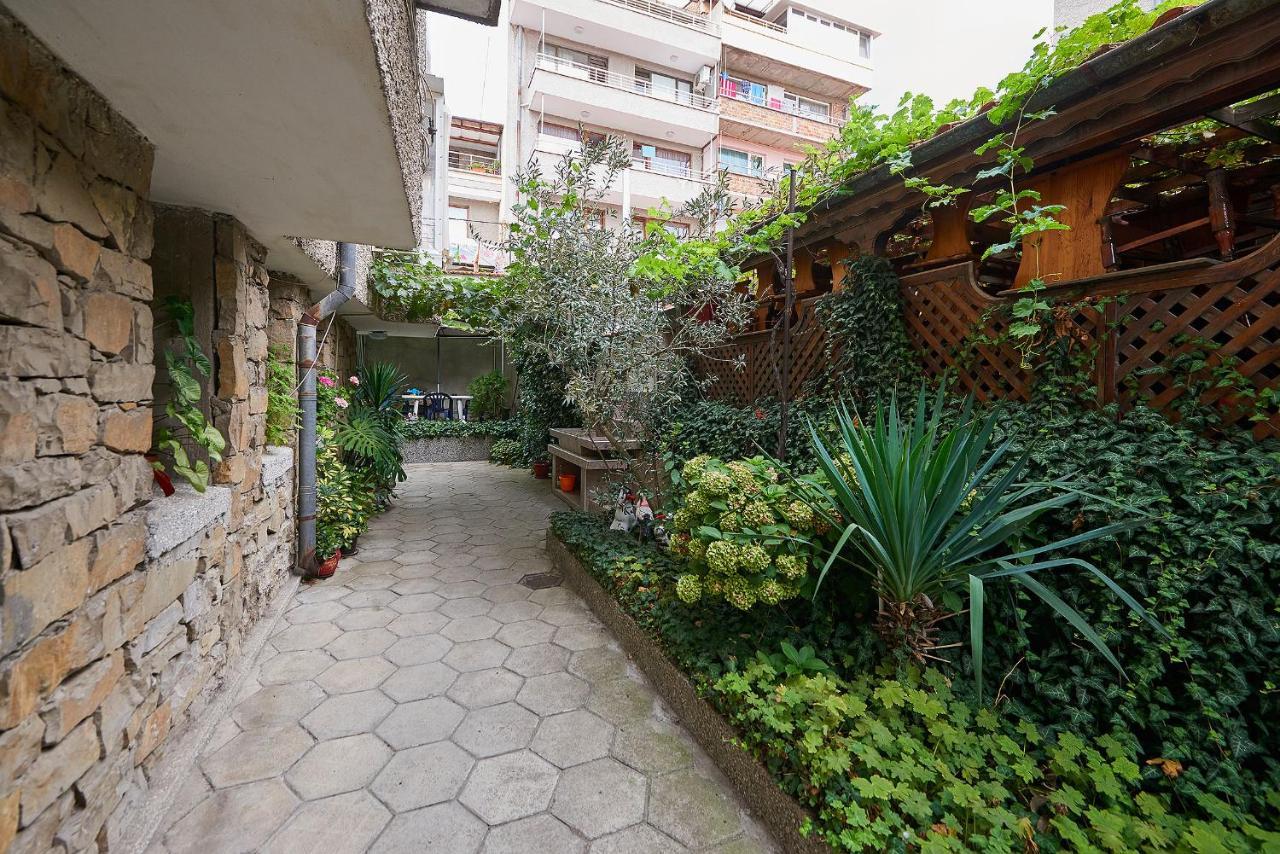 Apartment Dora Pomorie Exterior photo